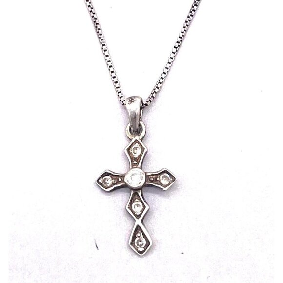925 Sterling Silver Rhinestone Cross Pendant Box Chain Necklace 18.5 In Italy - Picture 1 of 8